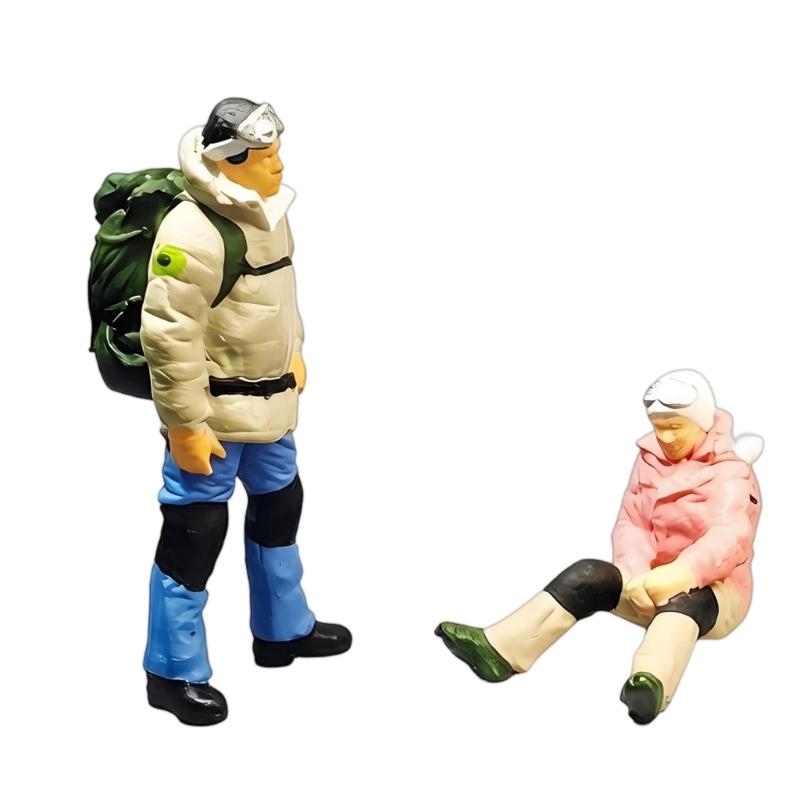 1:87 Scale Miniature Hiking Backpackers Rock Climbing Resin Figurines For Home Decors And Model Displays