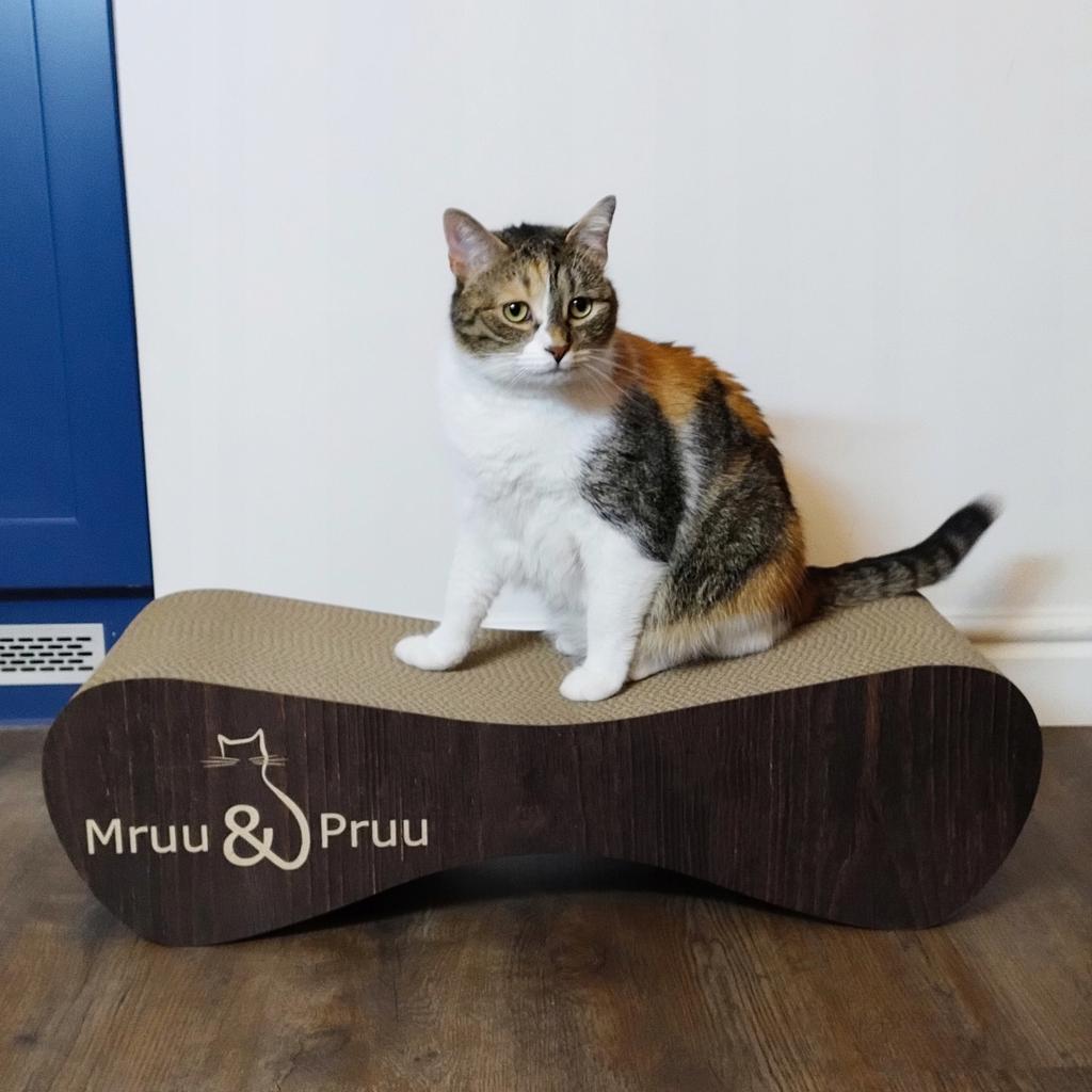 Mimi cat scratching post | brown | 70x23x24 cm | MruuPruu