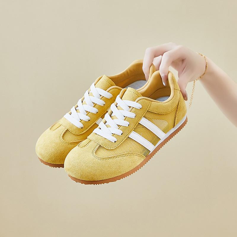 Little white shoes retro women's new summer thin lightweight board shoes flat mesh shoes