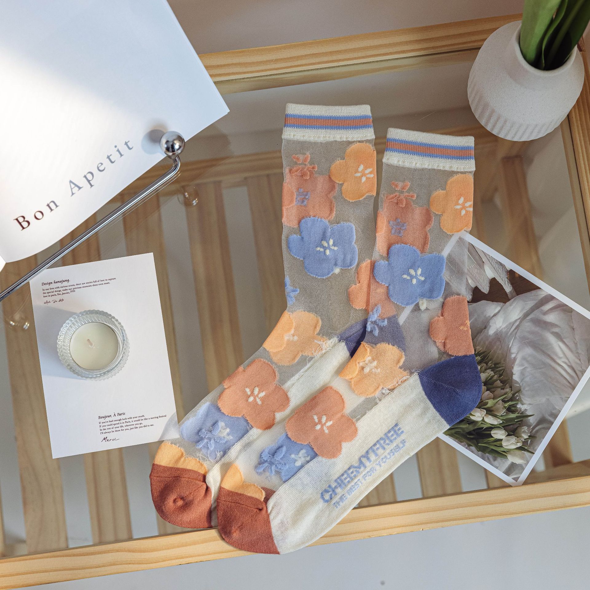 

Ультратонкие прозрачные шелковые носки с кристаллами, женские модные летние носки в стиле Харадзюку, уличные эластичные длинные носки в стиле ретро с цветами