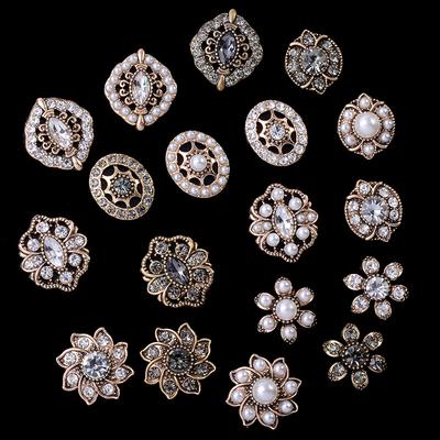 Naaien en breien – Strass-steentjes
