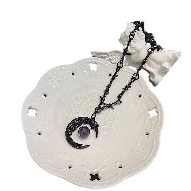 Dark Fantasy Punk Chain Necklace With Silver Finish And Moon Element For Girls
