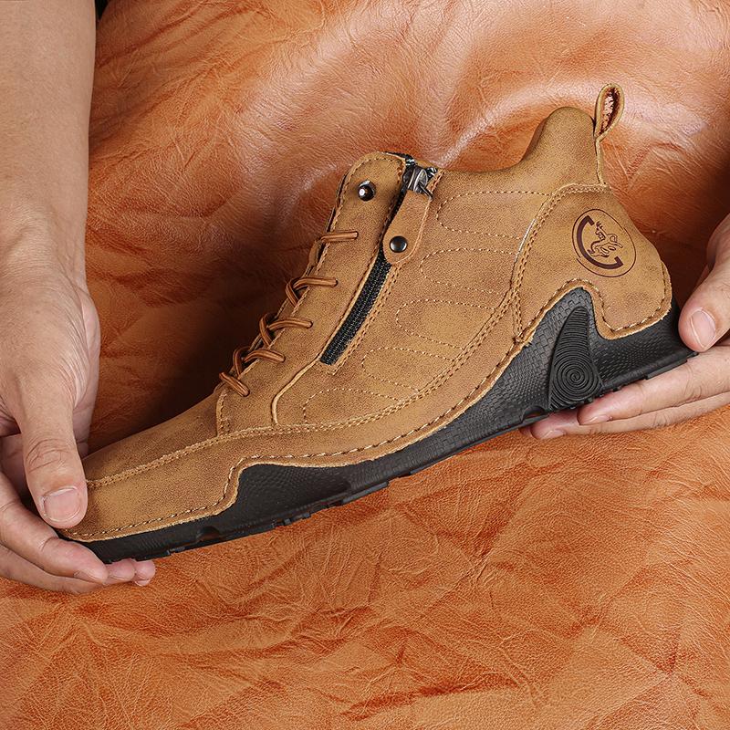 Handmade Leather Men's Ankle Boots Breathable Booties High Top Casual Leather Shoes Man Outdoor Sneakers Motorcycle Boots Boats