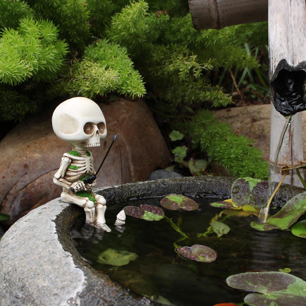 Fishing Skeleton Statue 4.5 Inch Lifelike Resin Small Cute Skeleton Decor for Garden Yard Landscape