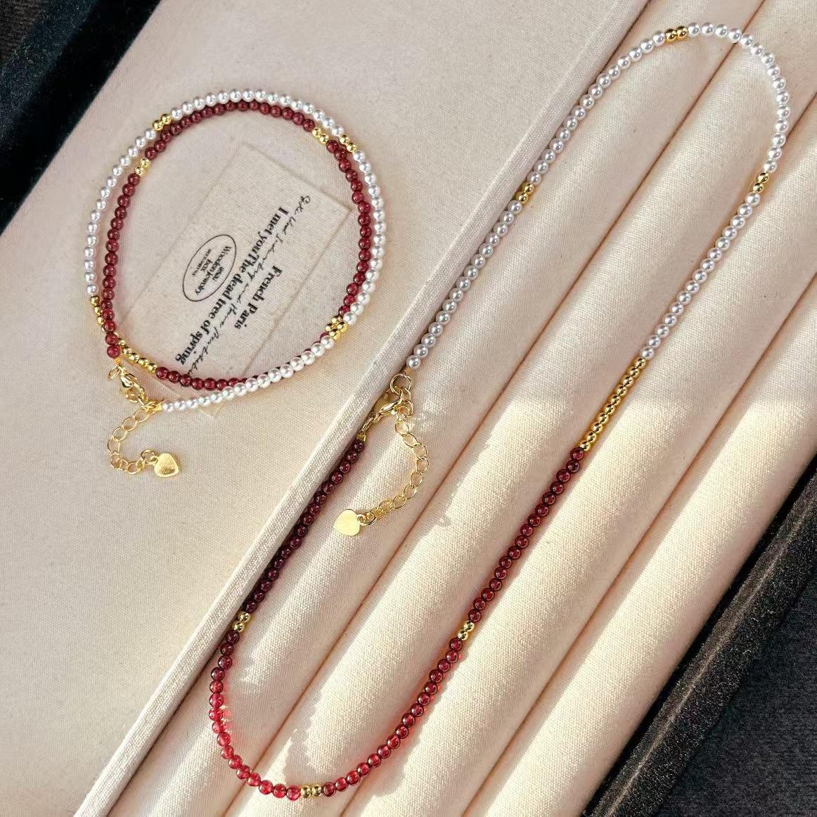 

Vintage Natural Garnet High Gloss Artificial Pearl Clavicle Chain Necklace