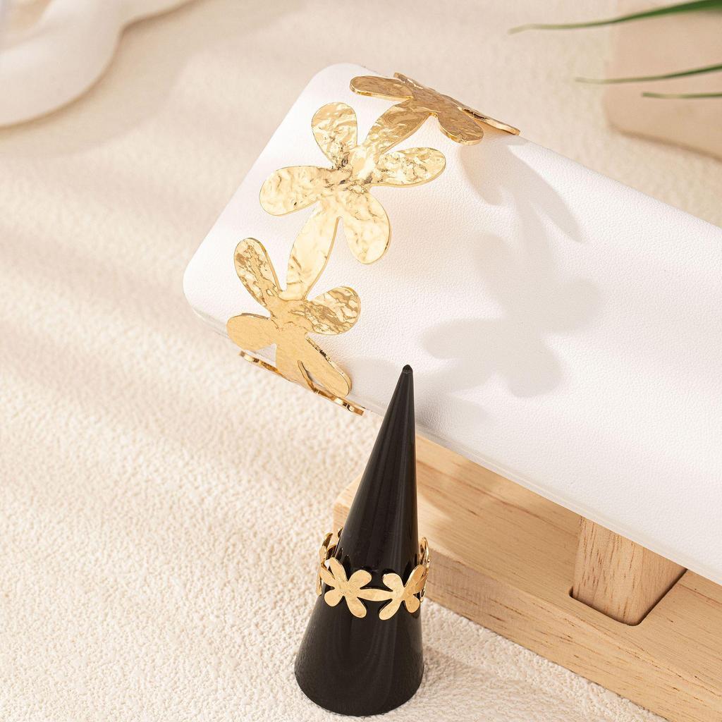 French Retro Flower Bracelet & Ring Set for Women