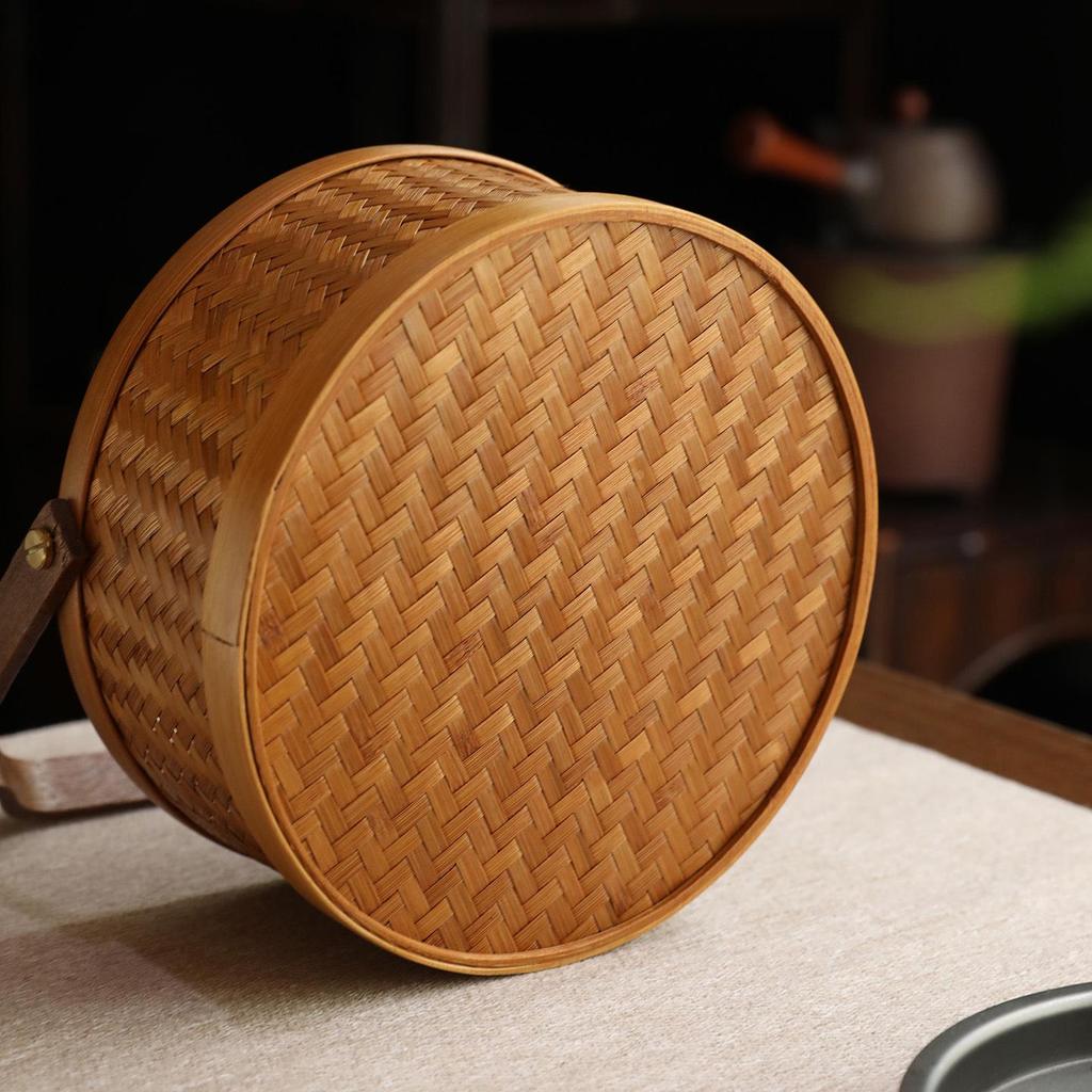 Bamboo Woven Fruit & Pastry Basket: Retro Distressed Storage for Tea Room or Home