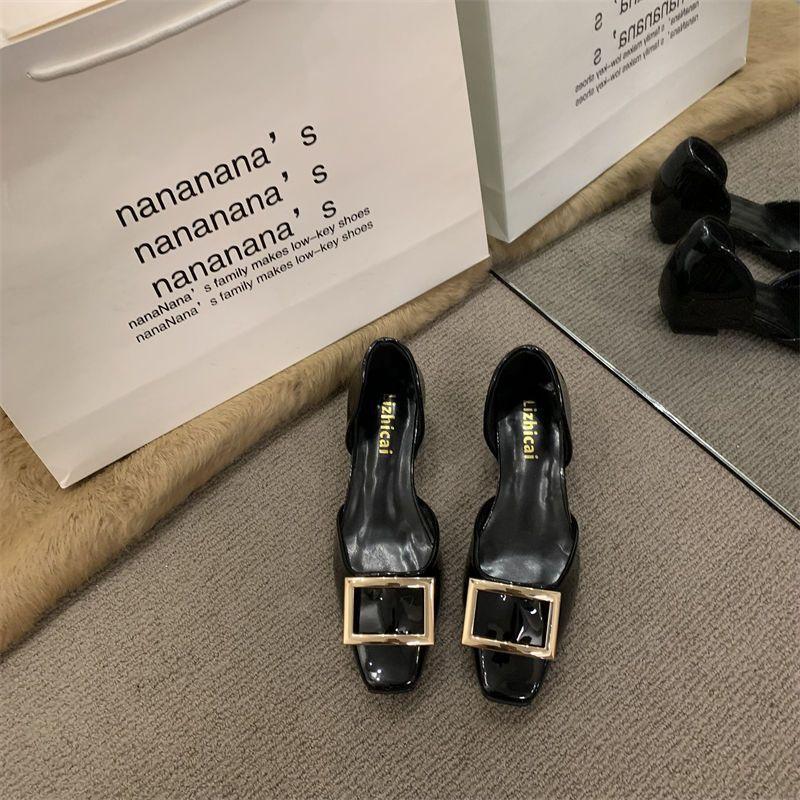 

Классические четырехсезонные туфли-лодочки с квадратной пряжкой, из лакированной кожи, новинка осени 2025 года, с мелким вырезом, квадратным носком и низким каблуком, женские сандалии, внешние w 40 чёрный