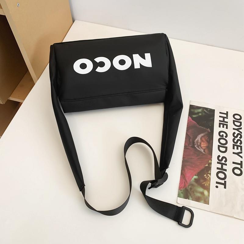 Спортивная сумка через плечо — фото 10