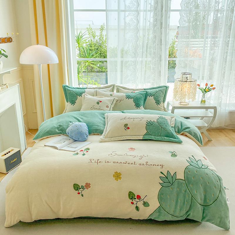 Winter Thickened Milk Velvet Embroidered Four-piece Set, Anti-static and Warm, Double-sided Velvet Quilt Cover, Coral Velvet Bedding