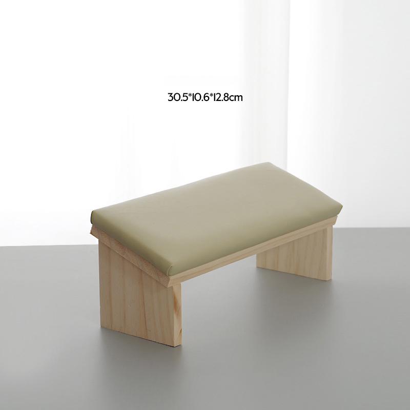 Wooden Sloping Surface Nail Art Hand Pillow Cushion Pillow Armrests Nail Art Stand For Nail Salon Technician