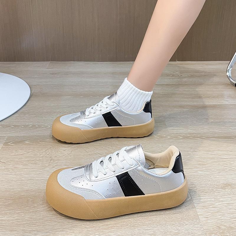 Platform Women's Spring and Autumn New Sports Board Shoes Casual Flat Shoes Ins Versatile Students