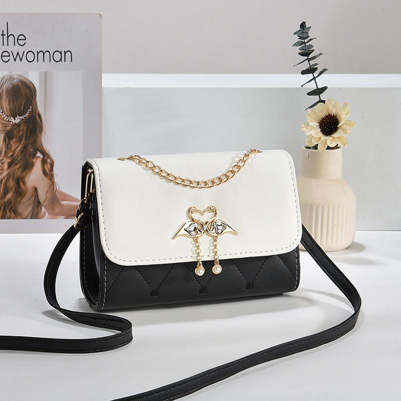 2025 New Style Women's Bag Trendy One-shoulder Crossbody Small Square Bag Fresh, Sweet, Fashionable and Versatile High-end Chain Mobile Phone Bag