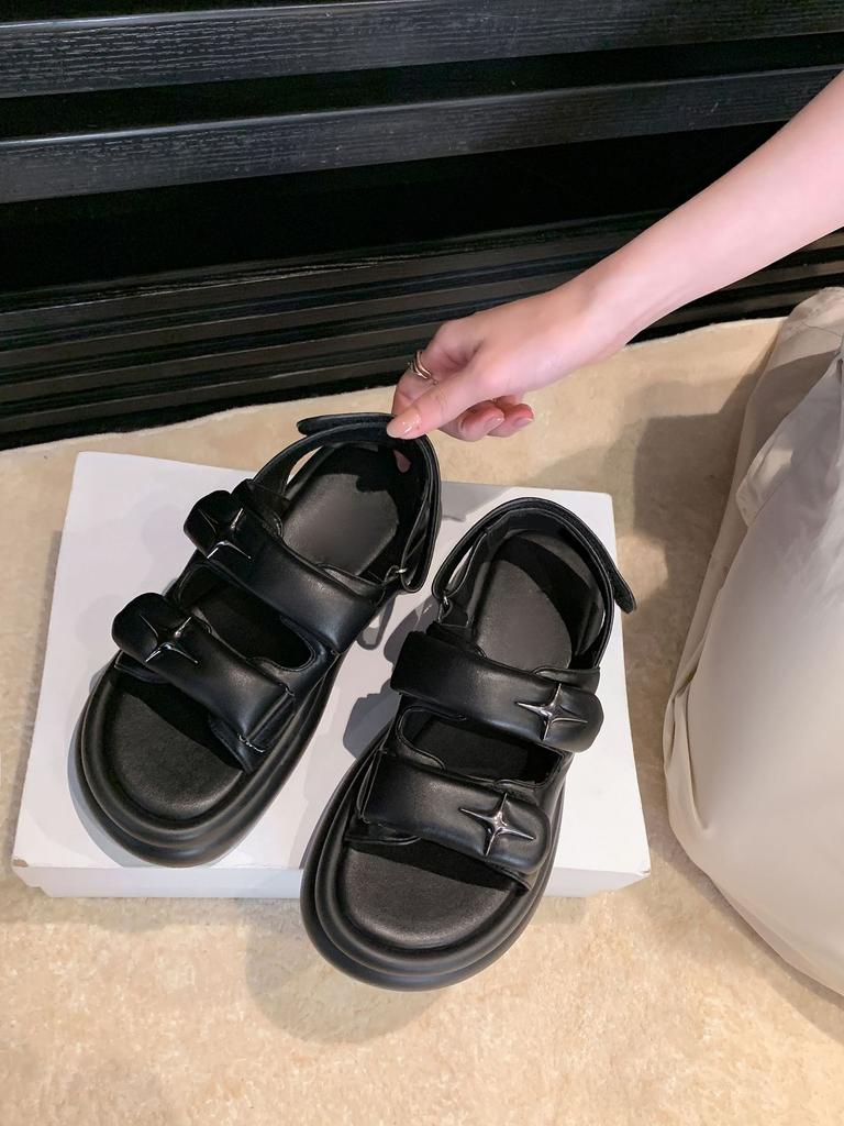 Women's summer outer wear female stars versatile bread Velcro cool slippers stepping on shit feeling thick-soled casual cloud shoes