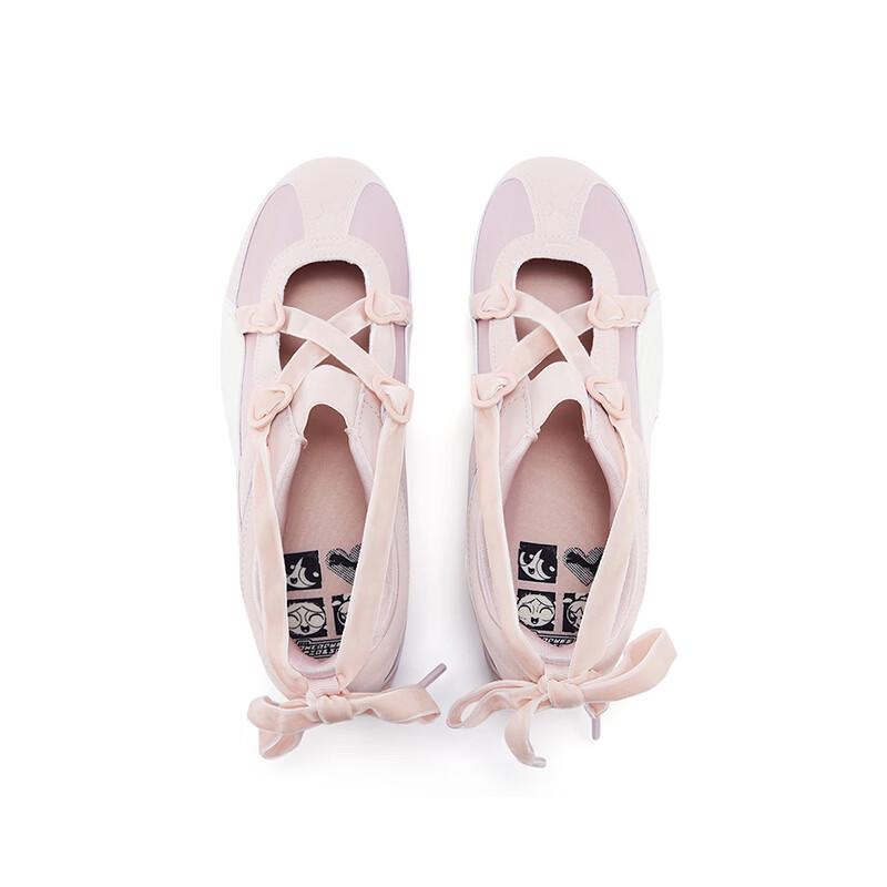 PUMA Women's Low-Top Casual Sport Shoes