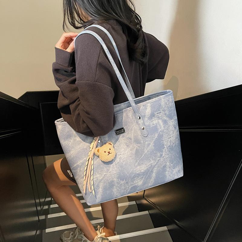 Large Capacity Commuter Tote Bag New Versatile Fashion Shoulder Underarm Bag Handbag