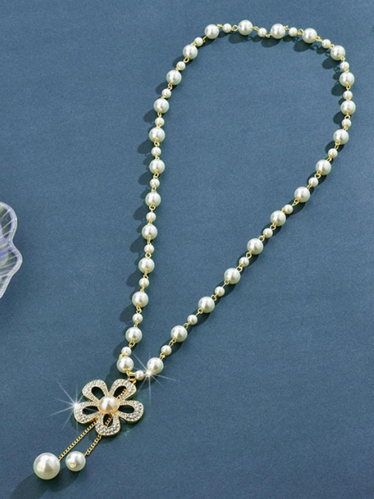 1pc Handmade Beaded Faux Pearl Zinc Alloy Flower Necklace For Daily Wear For Women