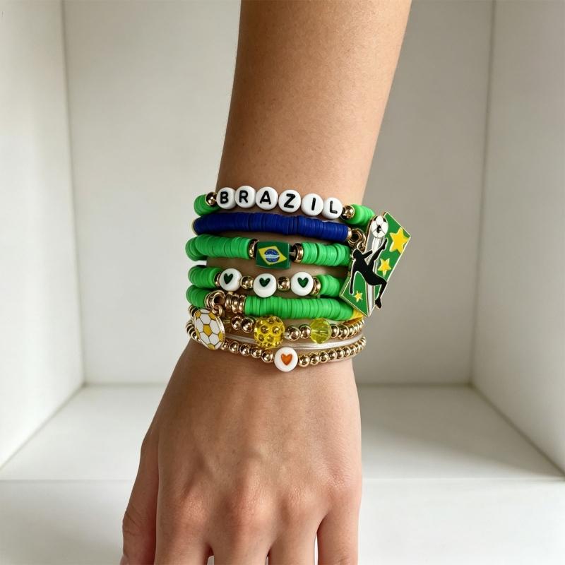 2026 Football Bracelet Set For Soccer Fan With Team Color And Football Charm Elastic Wristband