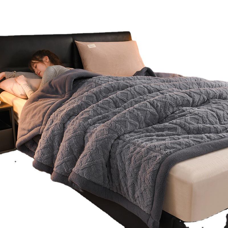 Coral Fleece Blanket Thick Three-Layer Coral Fleece Winter Blanket with Flannel and Lamb's Wool, Single Double Size