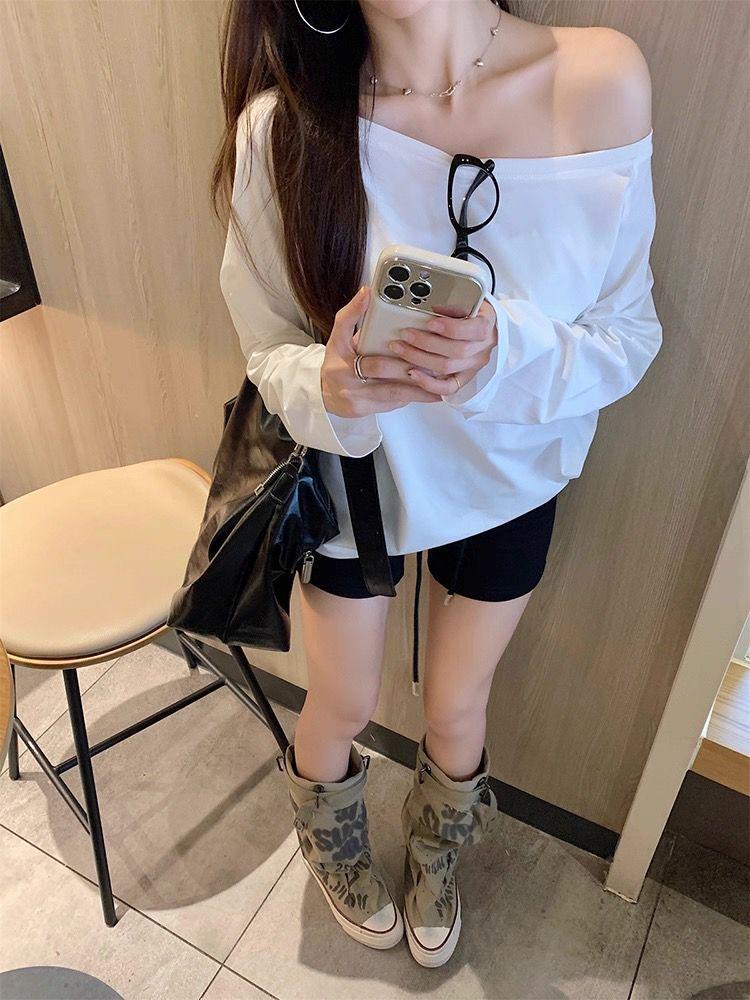 Autumn 2025 Women's Versatile Off-Shoulder Long-Sleeve Top