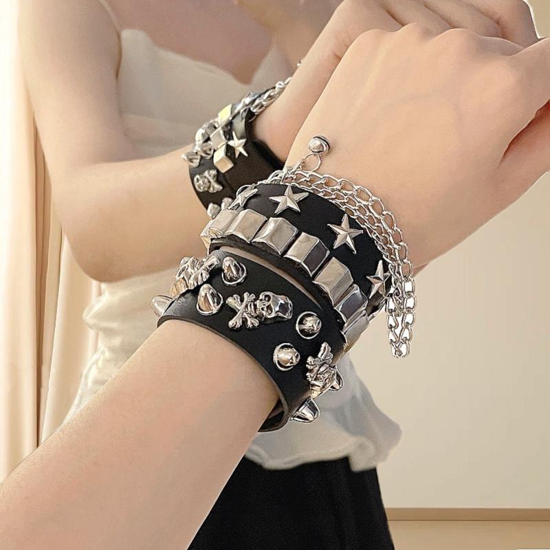 Punk Gothic Skull Bracelet Chains Metal Spikes Rivet Pu Leather Wristband Cuff Bangle Wide Cuff Bracelet Women Men Jewelry