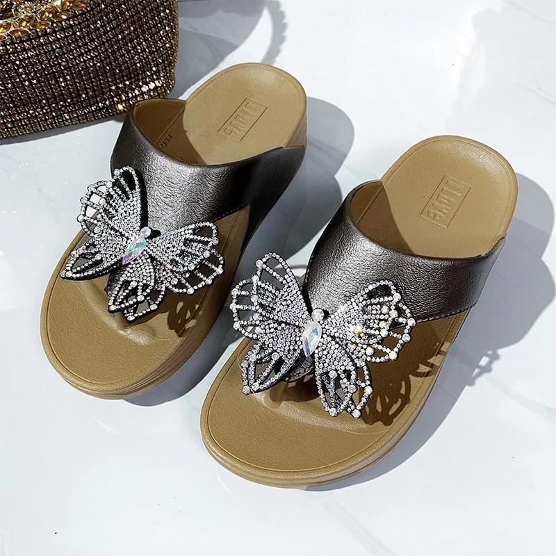 Butterfly Decor Flat Sandals for Women Shiny Crystal Clip Toe Chunky Platform Slippers 2025 Plus Size Thick Sole Non Slip Shoes