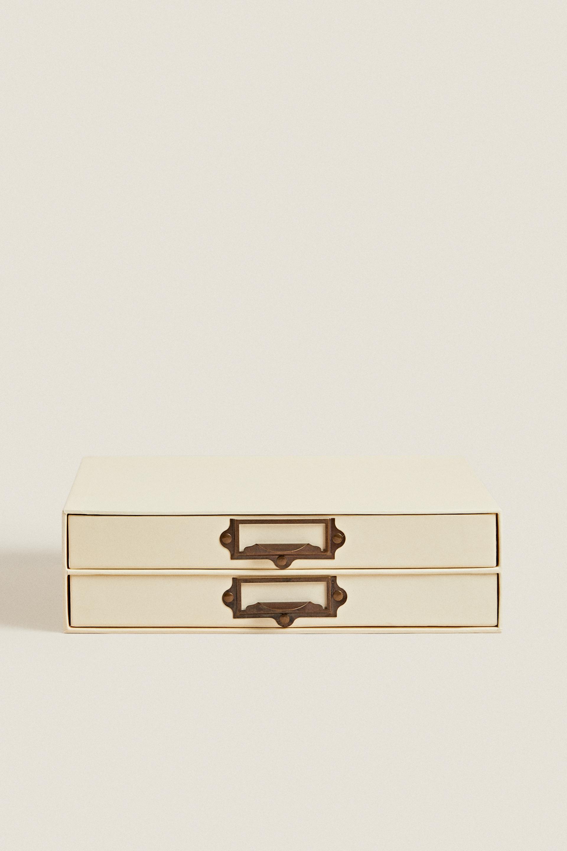 

ДЕРЖАТЕЛЬ ДЛЯ ДОКУМЕНТОВ С ЯЩИКАМИ