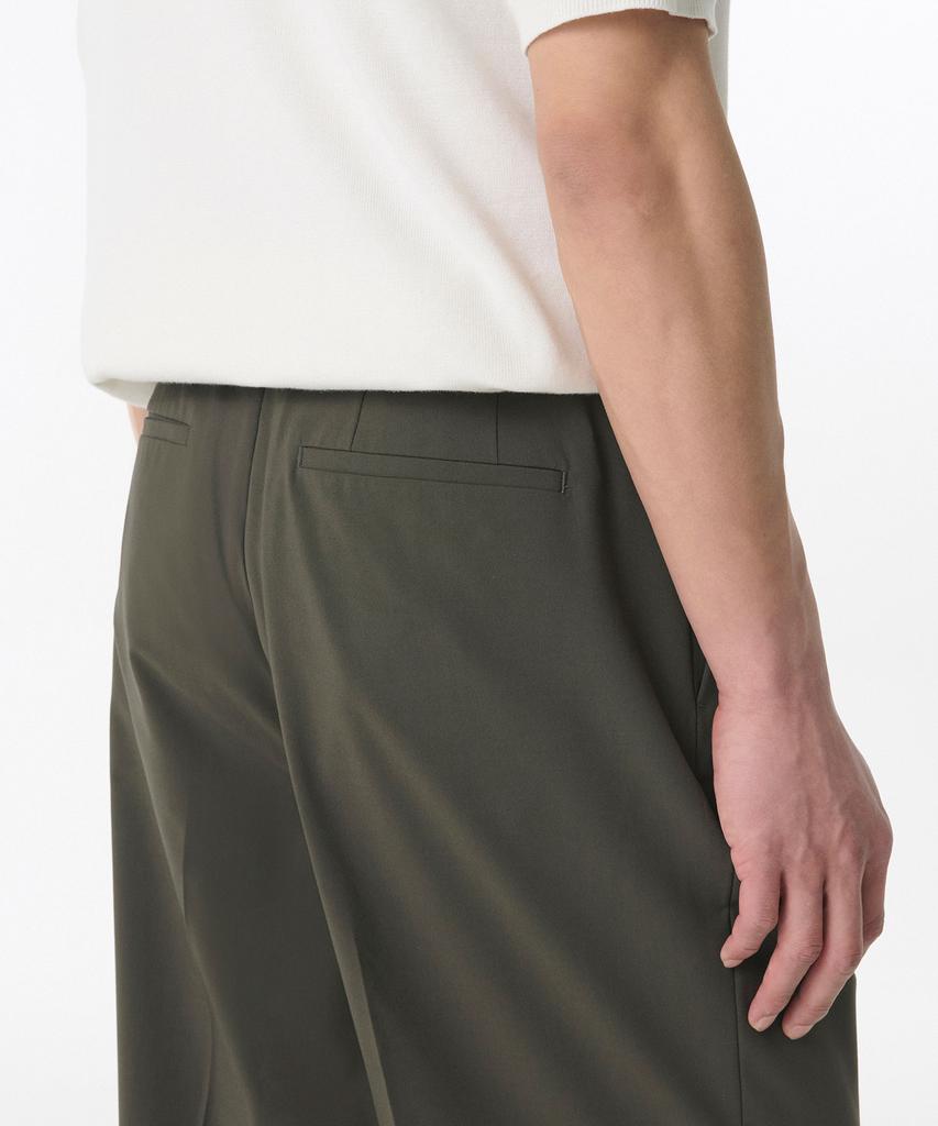 Musinsa Standard Light Plain One-Pleat Wide Hidden Banding Slacks [Dusty Khaki]