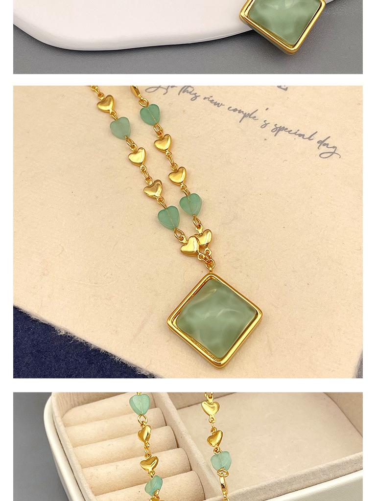 Vintage European & American Green Jade Heart Pendant Necklace - Exquisite Retro Choker