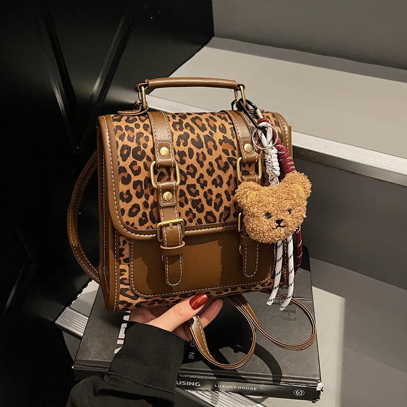 Leopard print retro backpack women's new fashion casual class bag ins lightweight travel small backpack