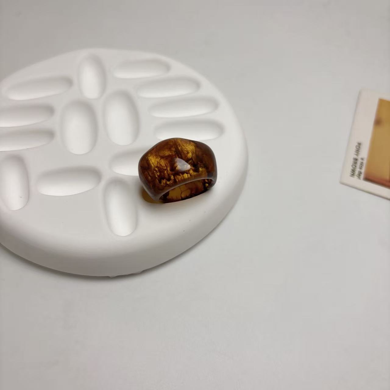 

Colors Bohemian Brown Red Acrylic Ring for Women Retro Geometric Irregular Resin Wide Knuckle Ring size 8