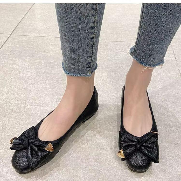 Flat-soled Single Shoes Shallow-mouth Doudou Shoes Women's 2025 New Autumn Soft-soled Casual Women's Shoes 35 To 40 Egg Roll Shoes