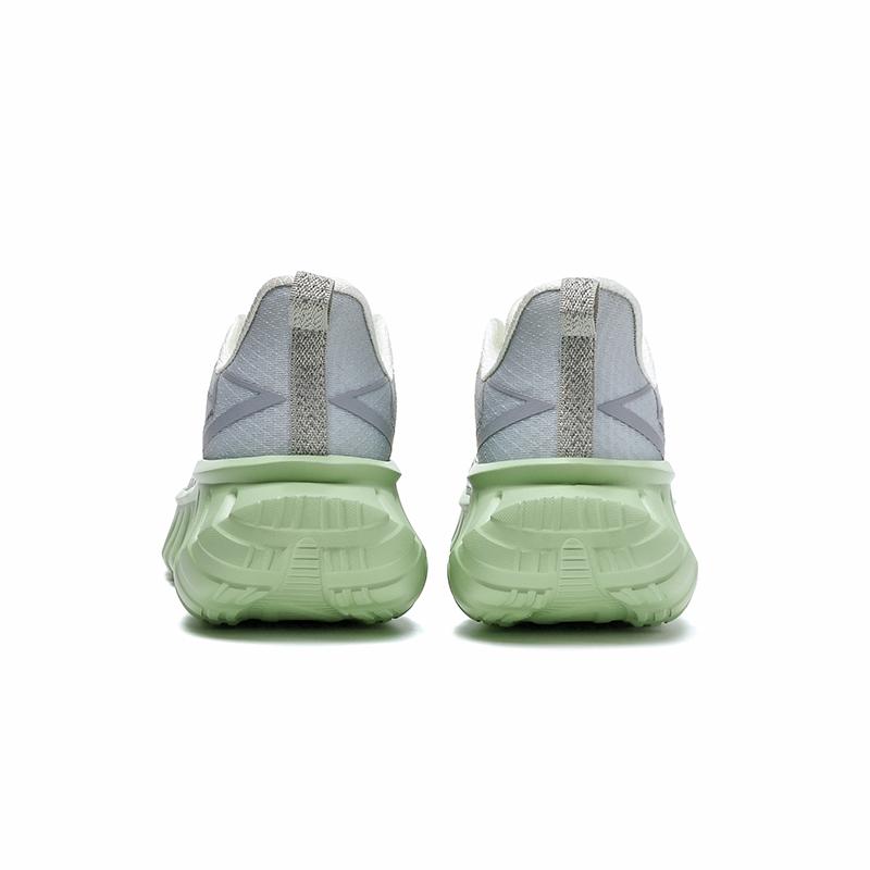 High-quality Men's Chunky Running Shoes Light Comfy Outdoor Jogging Summer Mesh Breathable Trekking Shoes Versatile Sneakers