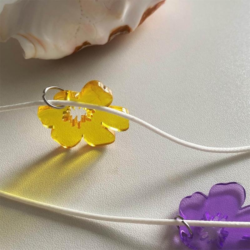 Asymetrické náhrdelníky s květinovým přívěskem Květinový choker Květinový náhrdelník Akrylový materiál Dárek pro ženy dívky