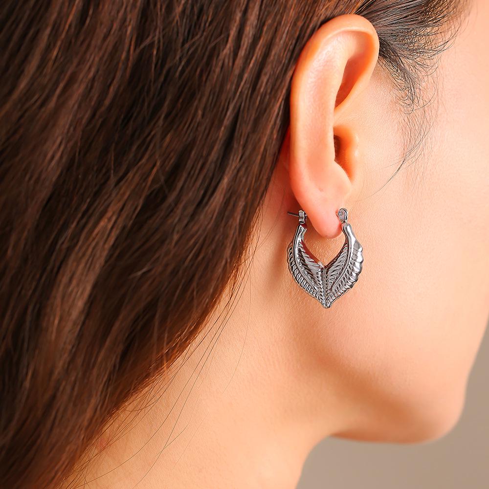High-End Love Titanium Steel Fashion Earrings - Durable, Trendy, and Non-Fading