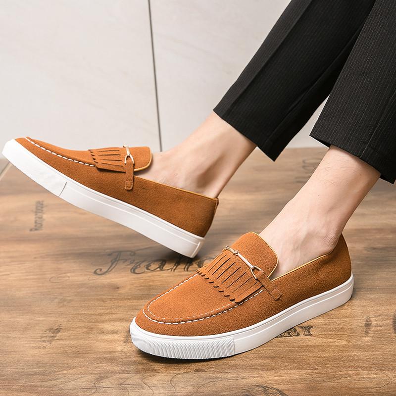 Yellow Mens Suede Loafers Casual Shoes Large size 47 British style Gentleman Leather Shoes Men Vintage Slip On Leisure Shoes Men