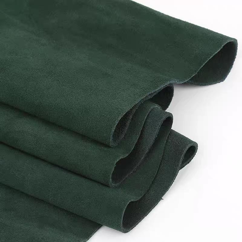 

Fur-lined cowhide leather shoe material, handmade DIY leather goods, luggage lining, boots, handbag material, green suede leathe 20x30cm армия зеленый