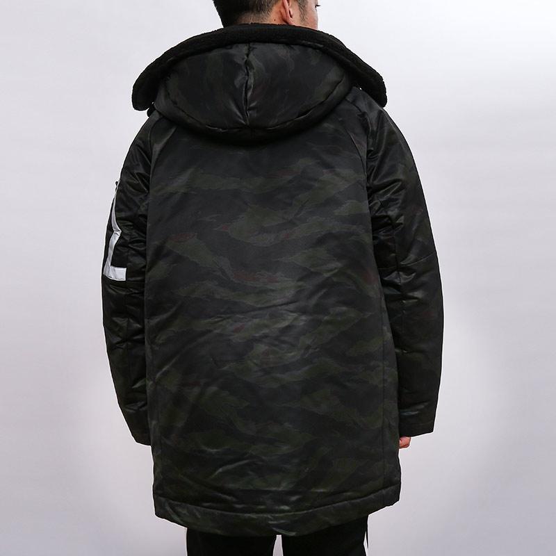 Jordan Sportovní zateplená pánská zimní bunda s kapucí, střední délky, černá AA1952-011