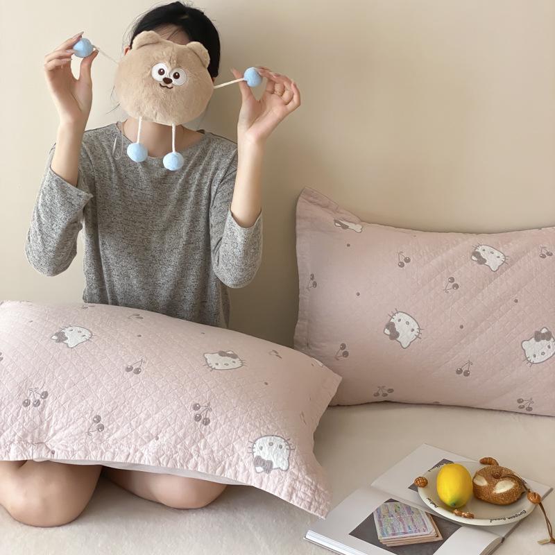 Cartoon Cotton Jacquard Pillowcase Set: 4-Layer Gauze, Soft, Breathable, Universal for All Seasons (Set of 2)