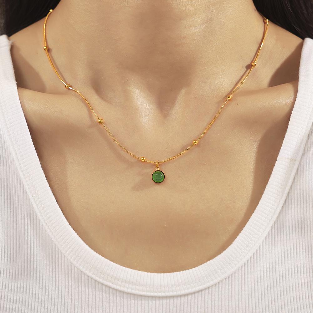 French Minimalist Green Stone Pendant Necklace - Detachable Layered 18k Gold-Plated Stainless Steel Clavicle Chain