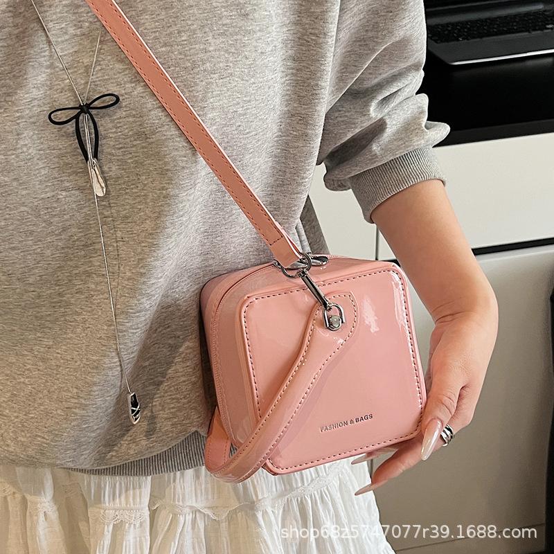 Niche texture portable box bag women's 2025 new fashion small square bag solid color messenger high-end handbag