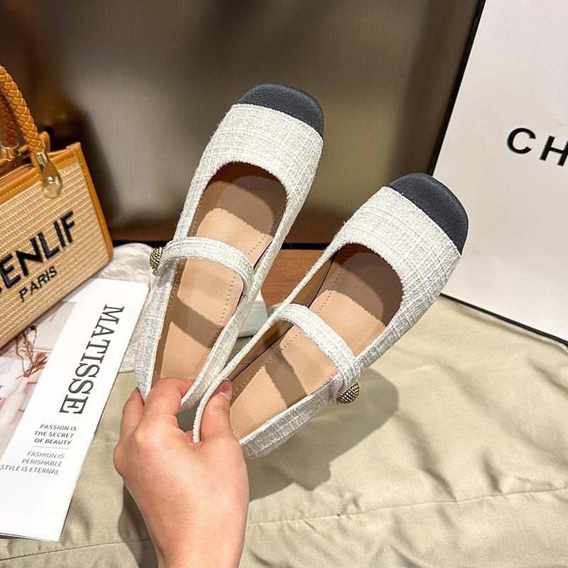 Inner height-increasing flat-soled single shoes women's spring square head retro French color matching soft sole with skirt temperament Mary Jane