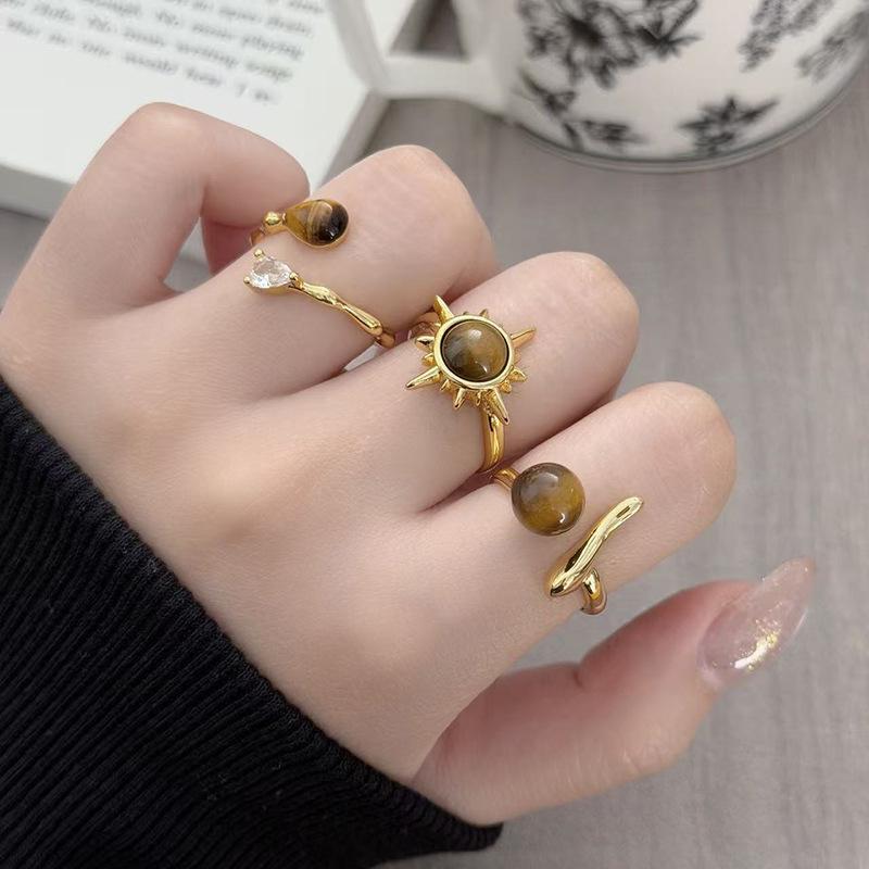 Light Luxury Niche Design Sense Medieval Geometric Imitation Tiger'S Eye Stone Ring Female Retro Stacking Wearing Exquisite Personalized Ring