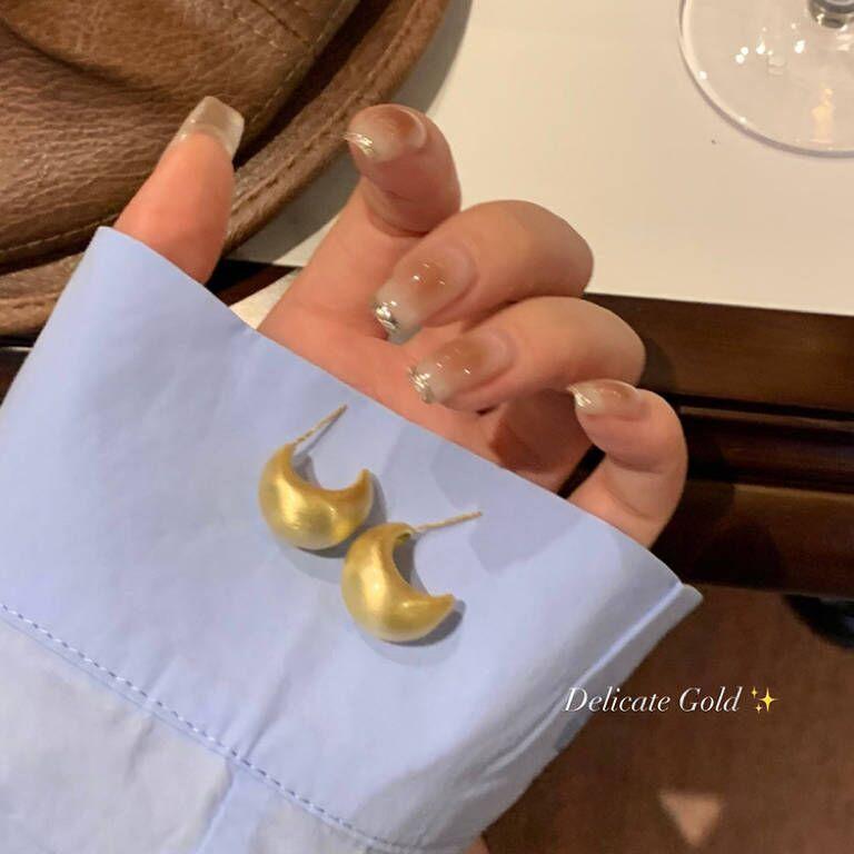 Brushed Matte Gold And Silver Beanie 925 Silver Needle Stud Earrings Simple And Versatile Unique Earrings Design Sense Premium Earrings Women