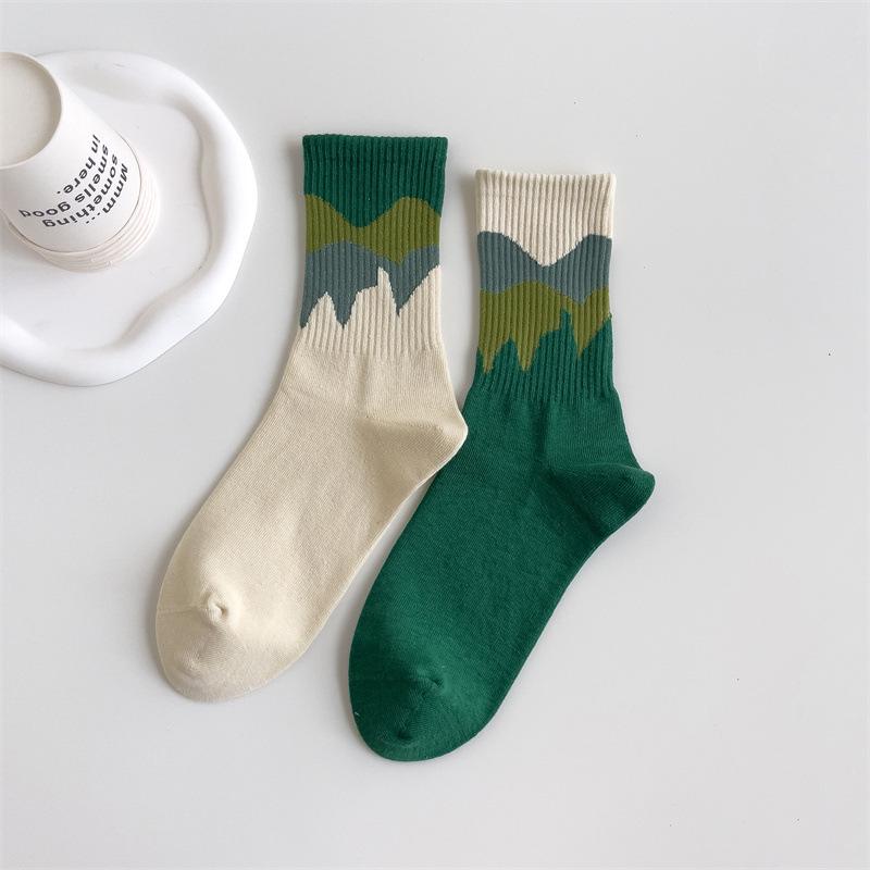 Chaussettes mi-mollet populaires Xiaohongshu Montagne & Mer Style Japonais pour Femmes & Hommes - Tendance, Design de Qualité