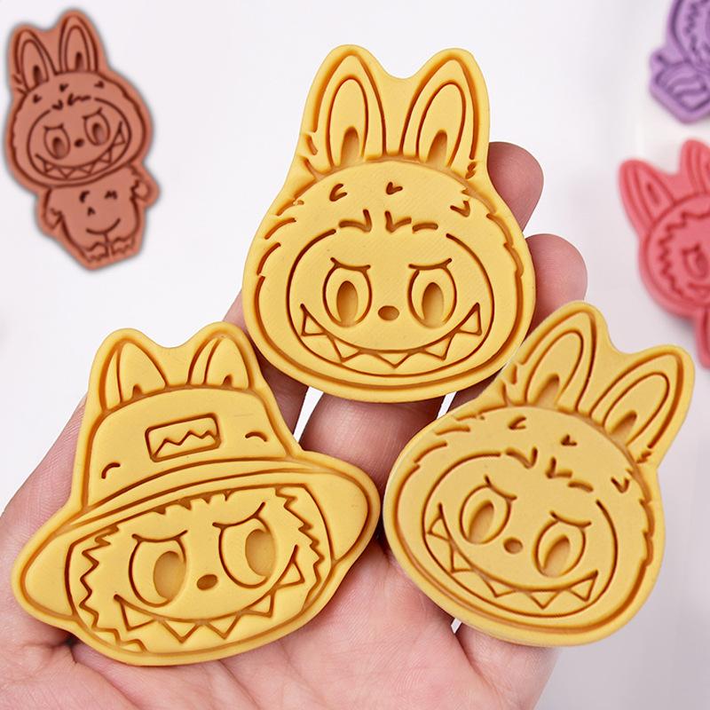 Cartoon Cookie Mold Cookie Butter Cookie Cutting Mold Creative Three-dimensional Baking Tool
