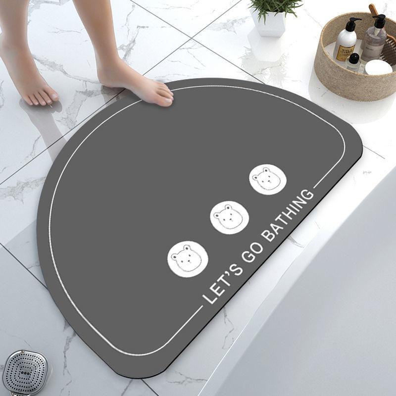 Diatom Mud Bathroom Cartoon Door Mat, Water Absorption and Non-slip Toilet Quick-drying Toilet Semicircular Door Mat Is Simple