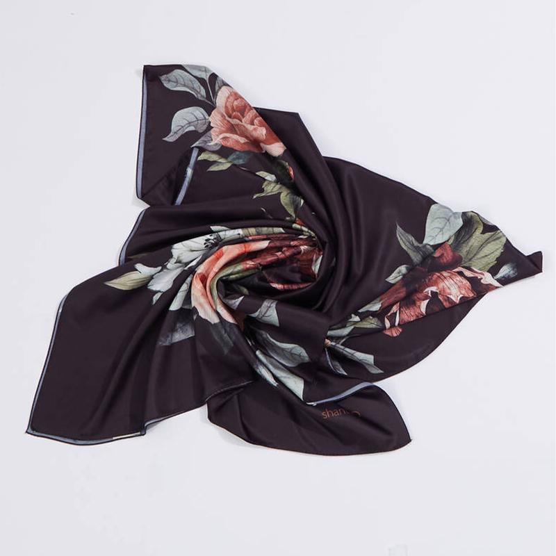 

Женская шаль из твила Gardenia Black/Brown