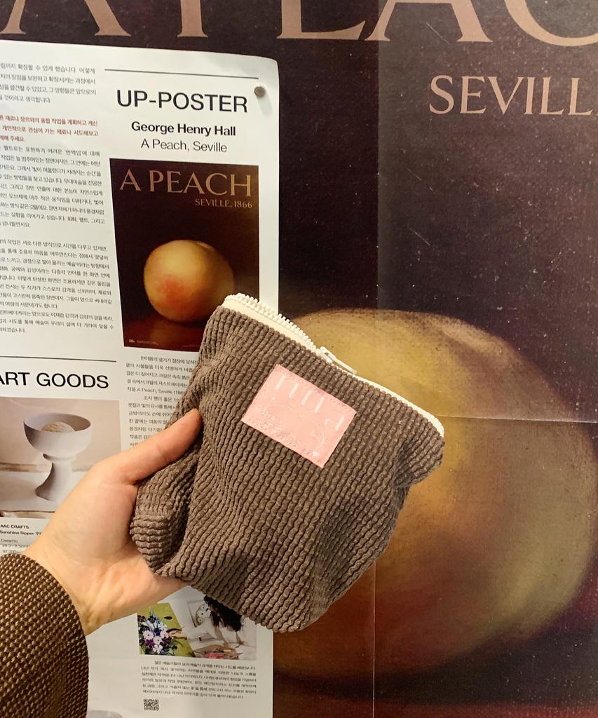 Nuaname Golden Pouch Mocha Muffin