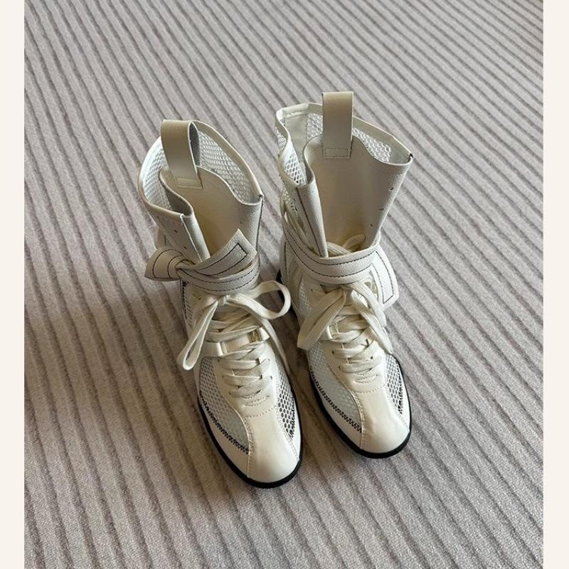 

Полые дышащие короткие ботинки Ботинки Мартина женские новые с внутренней платформой боксерские ботинки ретро шнуровка средние ботинки 35 белый